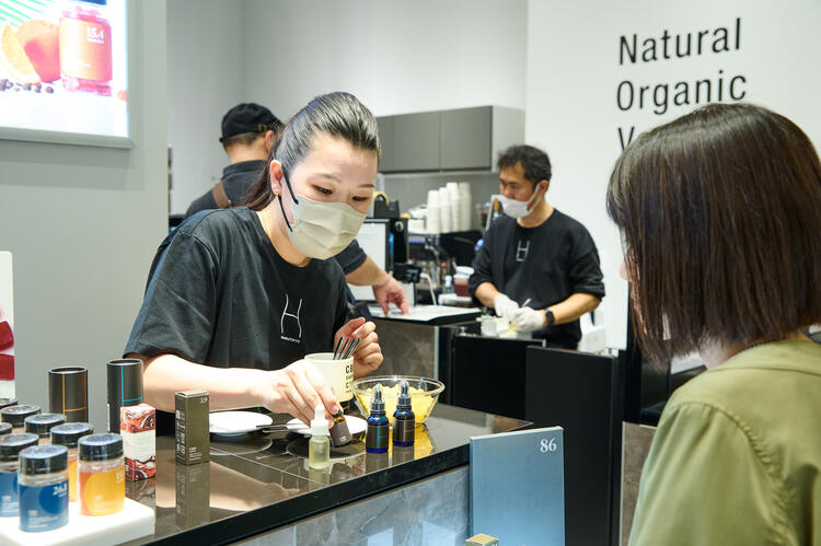 HealthyTOKYO Shop&Cafe 新宿マルイ本館店 の詳細画像5