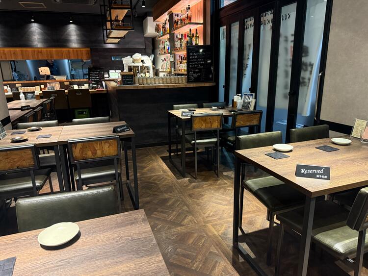 木のぬくもりあふれるお洒落空間♪