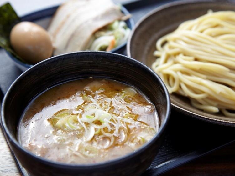 昔ながらにとらわれないお店！