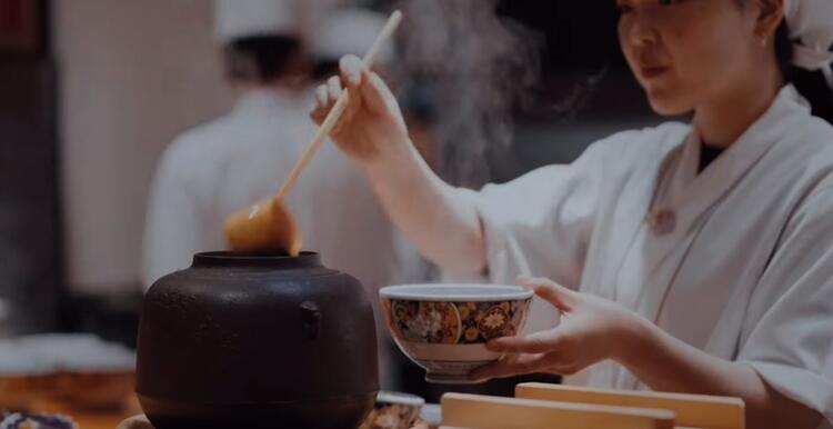 和菓子、お茶の技術・知識も学べます！