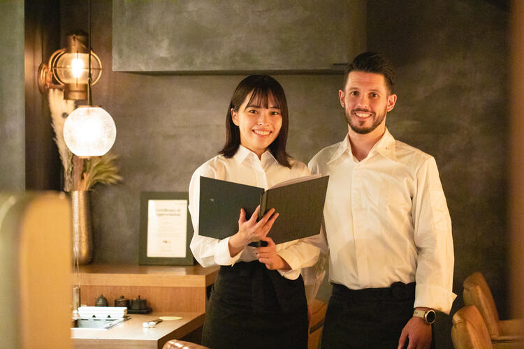 新宿駅1分日本初のラム焼肉専門店