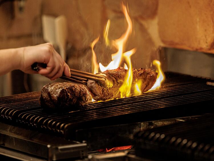 吉田 能シェフが料理を監修