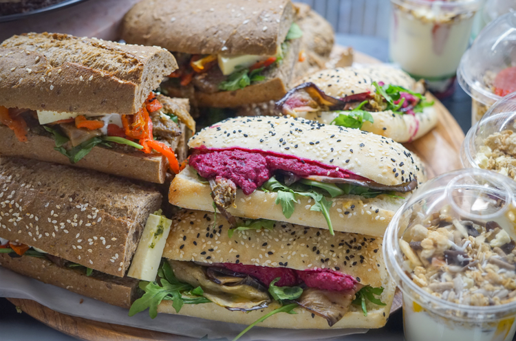 パスタやサンドイッチをご提供◎