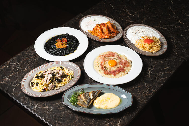 横浜駅より歩いて9分★