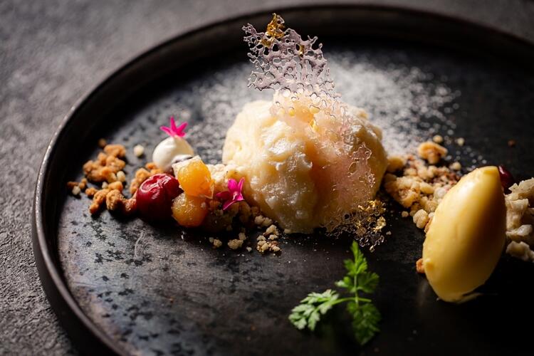 一皿に想いを込めてゲストに届けます