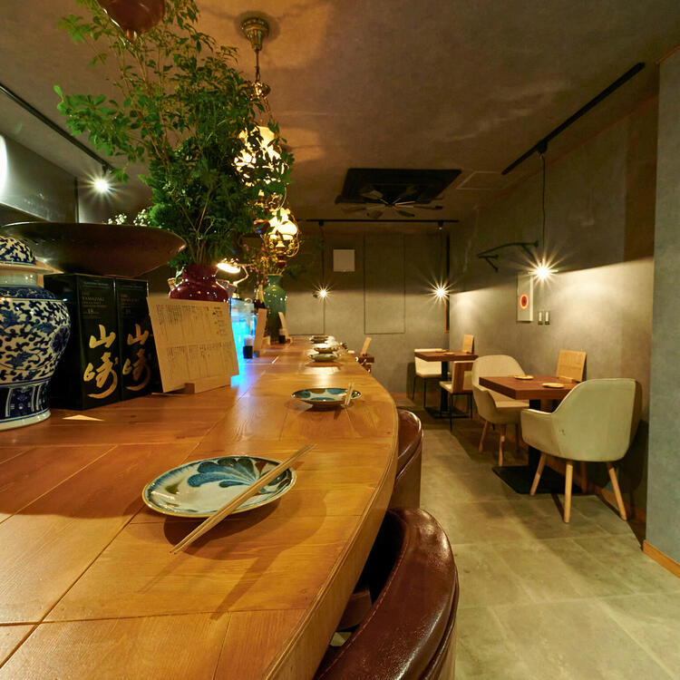 《20店舗20業態》を展開中★