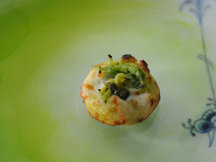 公休8日ほかシーズン休暇も充実♪