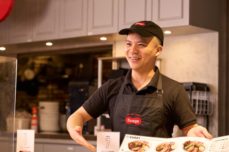 北海道で行列の絶えないスープカレー♪