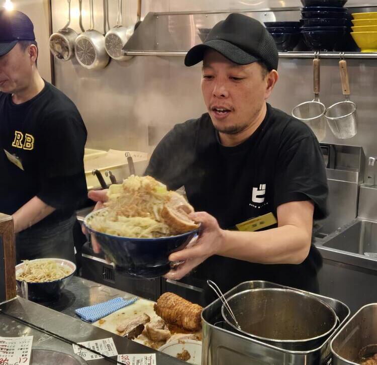 未経験OK！月8〜9日休み◎