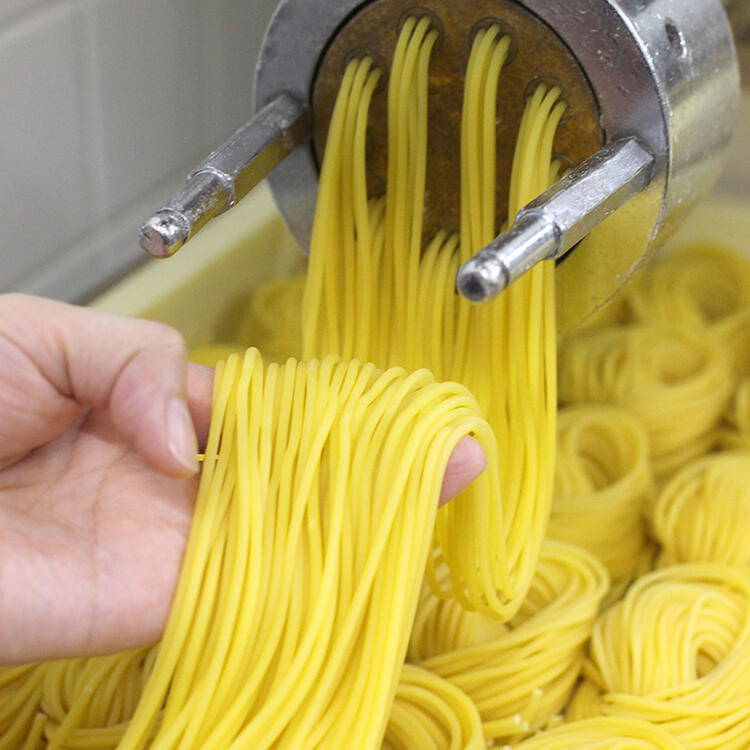 生パスタは毎日自家製です