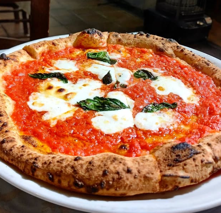 地域に愛される老舗イタリアン♪