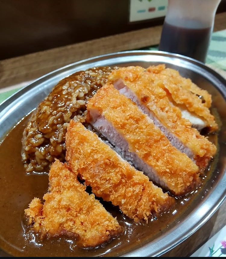 頑張った分だけ月給30万円以上も！