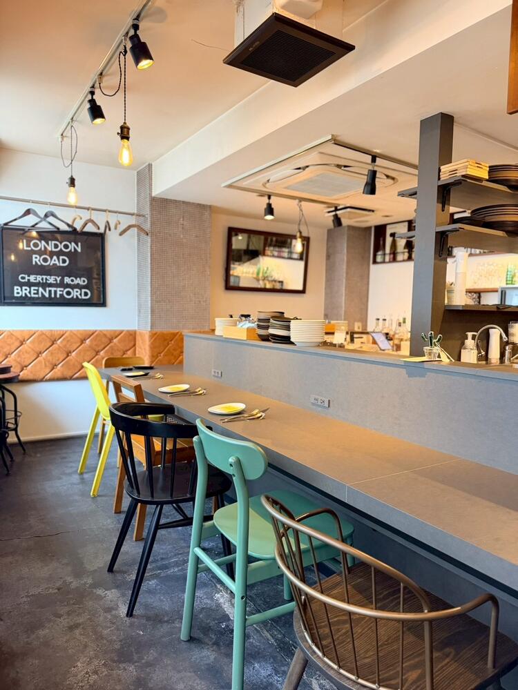 屋根裏のパリ食堂の詳細画像8