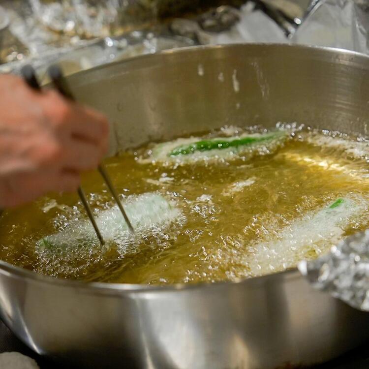 軽やかな天ぷらが人気