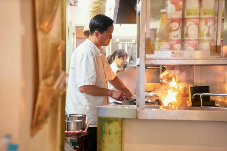 熟練のスタッフが丁寧にサポートします◎