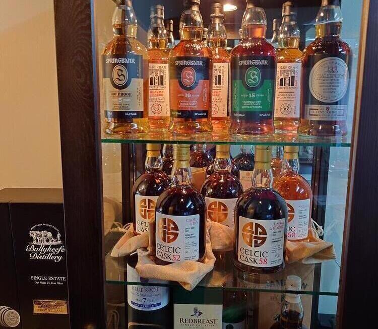 Cafe Bar CHILL OUTの詳細画像1