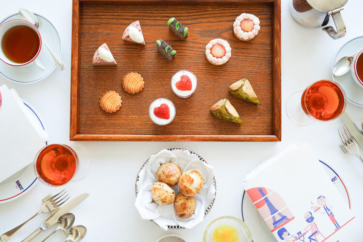 デザート充実！製菓技術が身に付く！