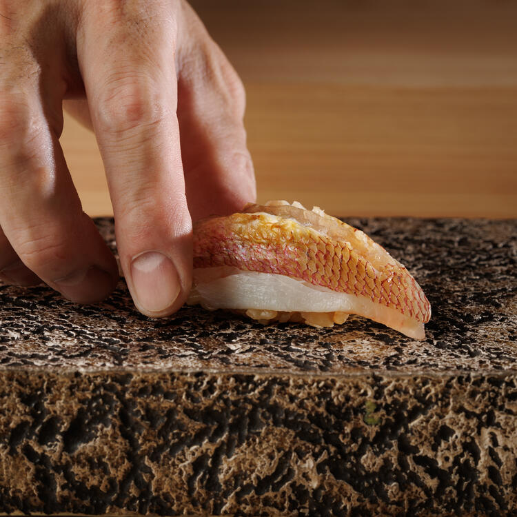 新宿三丁目駅からすぐ※写真はイメージ