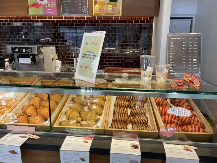 本物のパリのおいしい日常をお届け♪