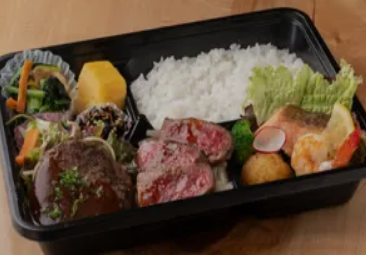 創業55年の老舗が手がけるお店