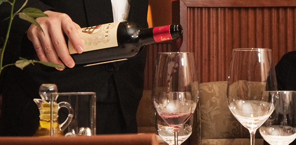 ドリンクも丁寧に学べる