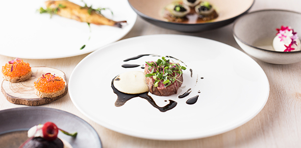 盛り付けも学べる環境