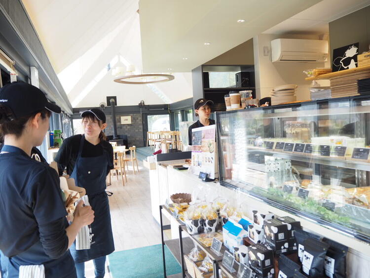 笑顔が素敵なスタッフ達