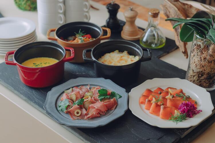 朝食ビュッフェ