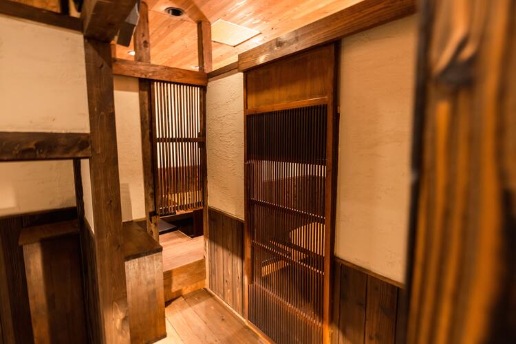 大阪市内で複数店舗を運営◎