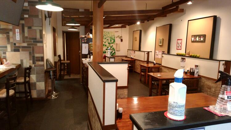 落ち着いた雰囲気の店内！