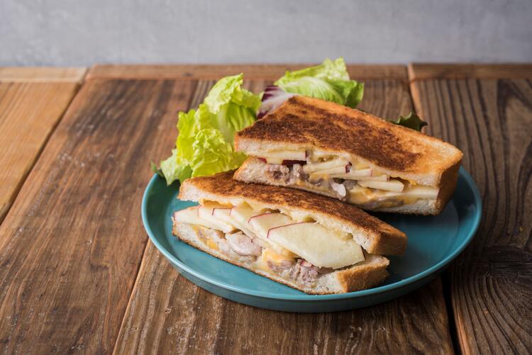 テーマは「Toastie & Sour」