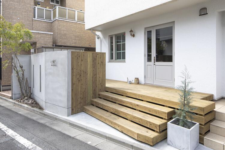 サマーシーズンにはかき氷も展開