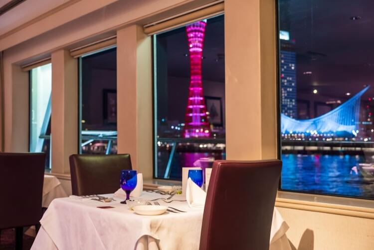 輝く1000万ドルの夜景