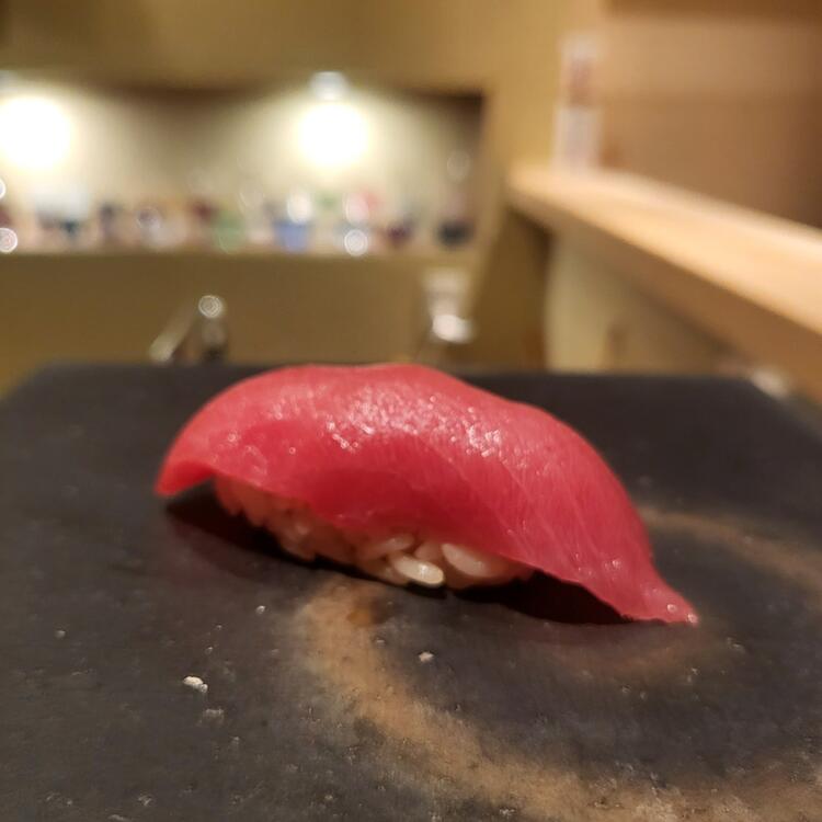 美しくて旨い握り