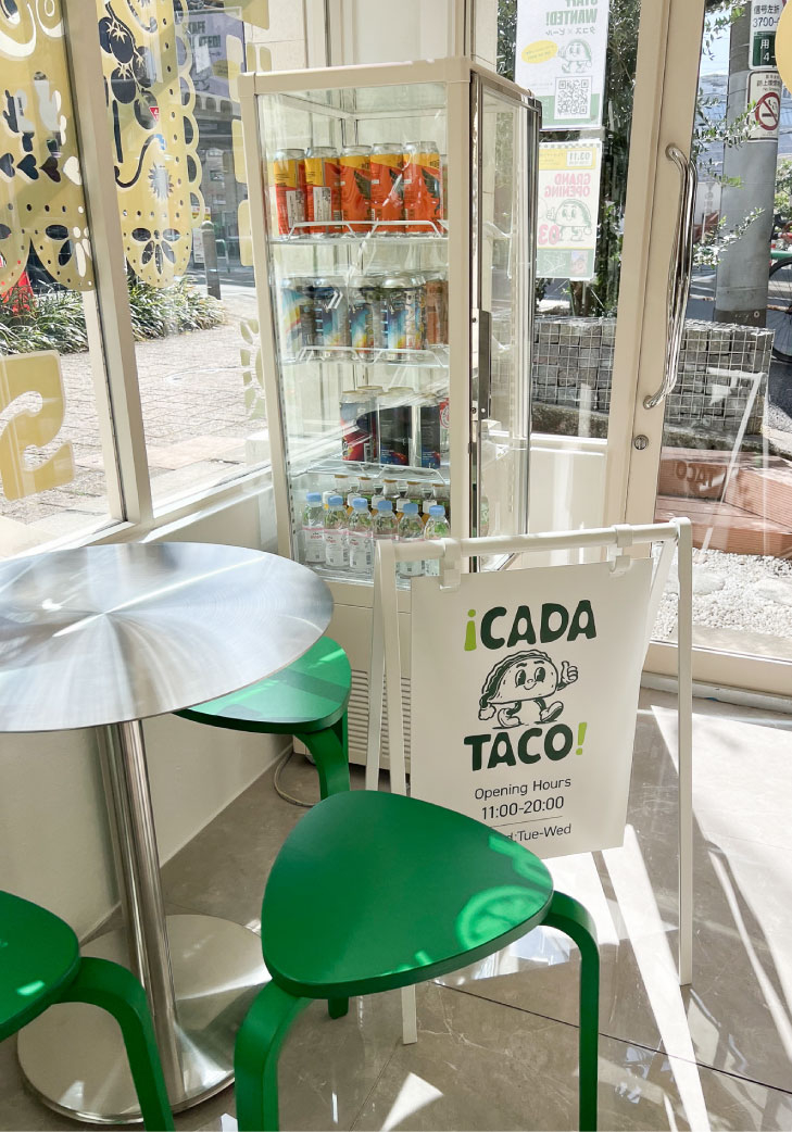 店内6席とコンパクトなお店です！