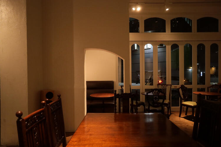 お客様は近隣住民の方メインです