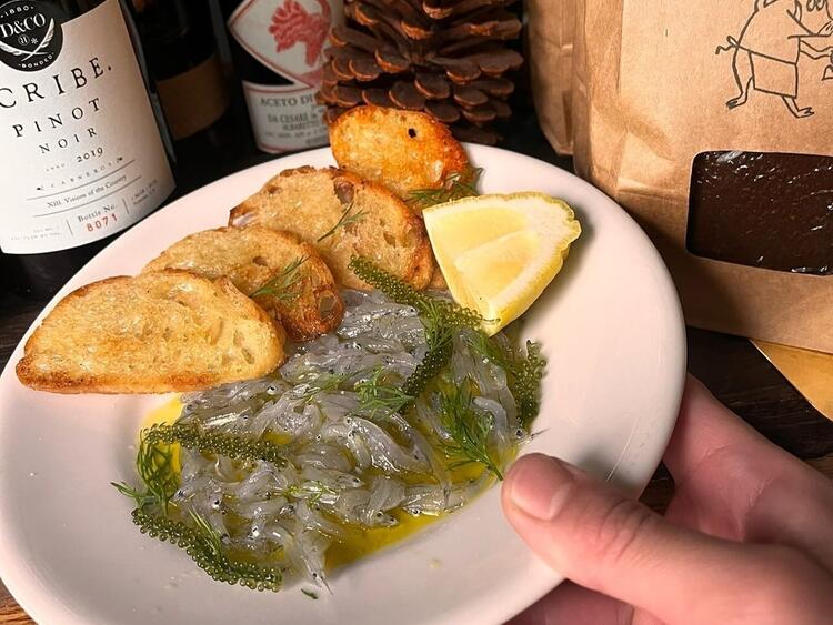 生シラスのブルスケッタ