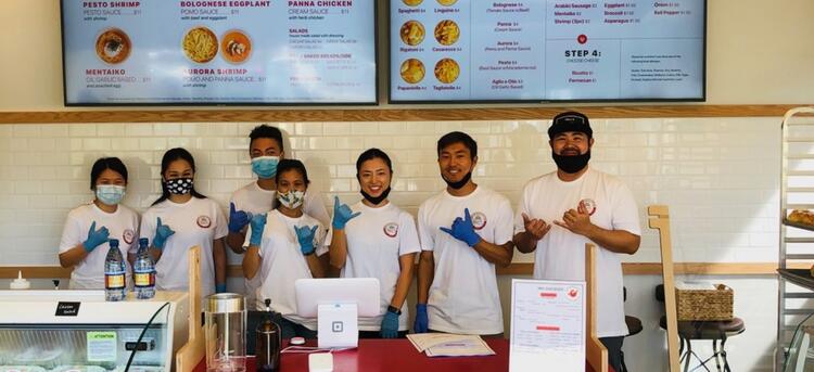 ハワイ姉妹店とのスタッフ交流も♪