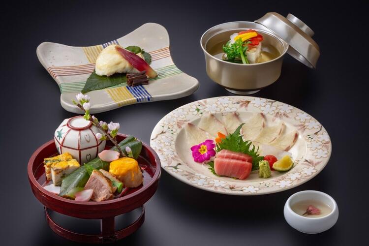 旬を大切にした、素材を活かす一皿