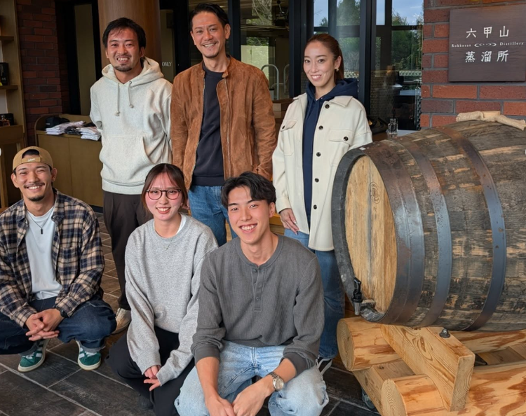 蒸留所見学なども実施しています◎