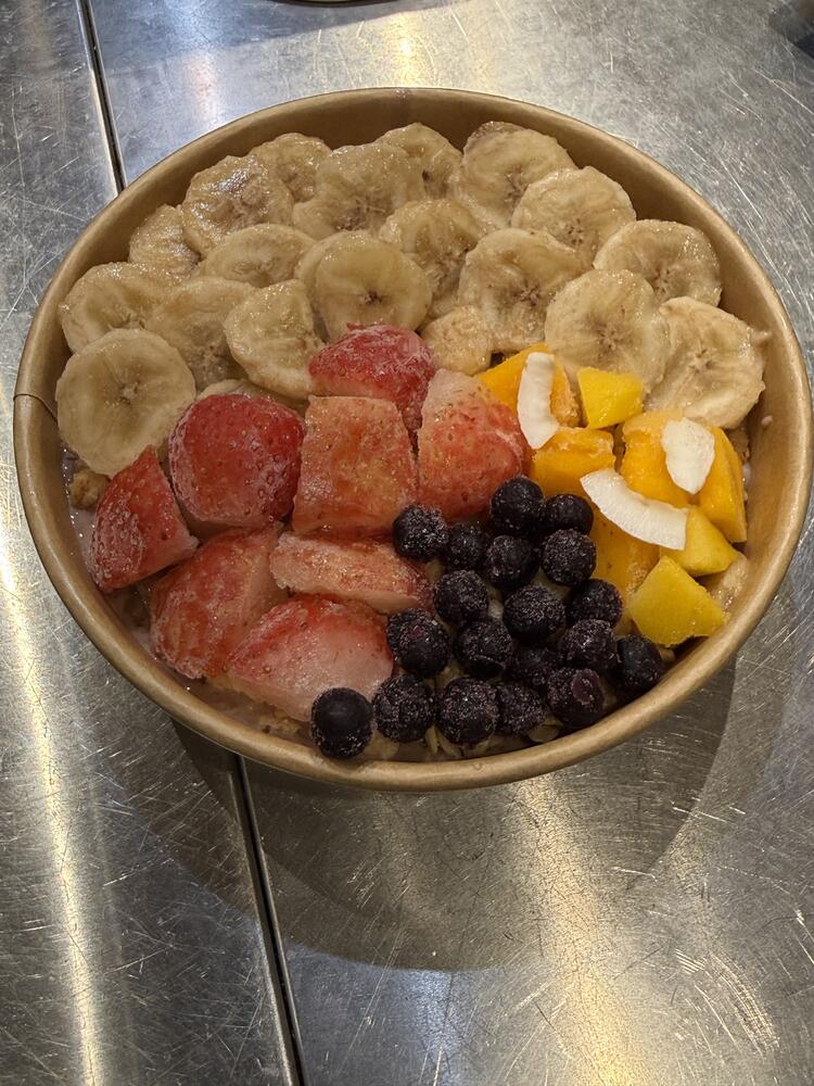 天然酵母パンとアサイー♪