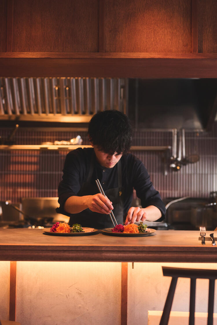 シェフはミシュラン店での経験あり