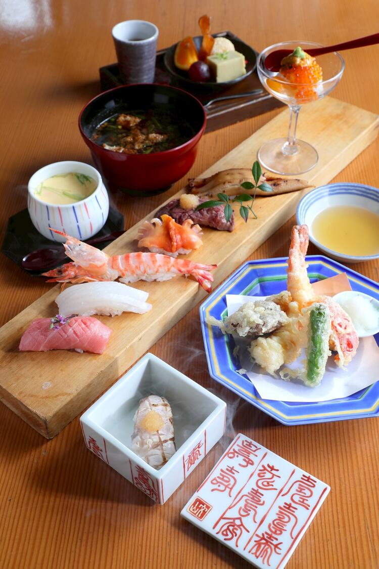 寿司だけでなく和食全般の技術が学べる！