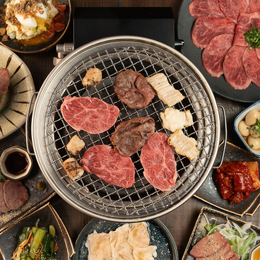 新鮮なお肉とホルモンにこだわりあり！