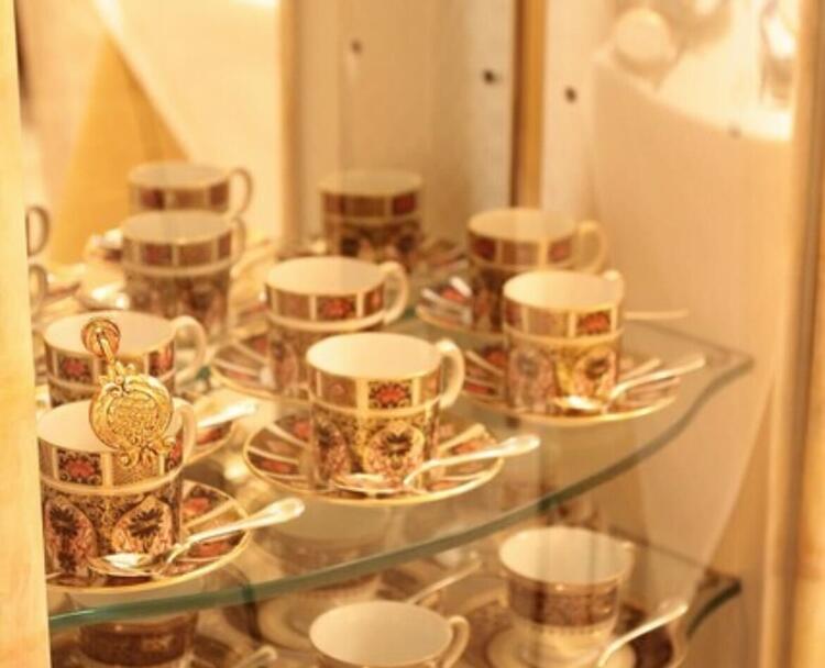 日本橋駅から徒歩2分と好立地！