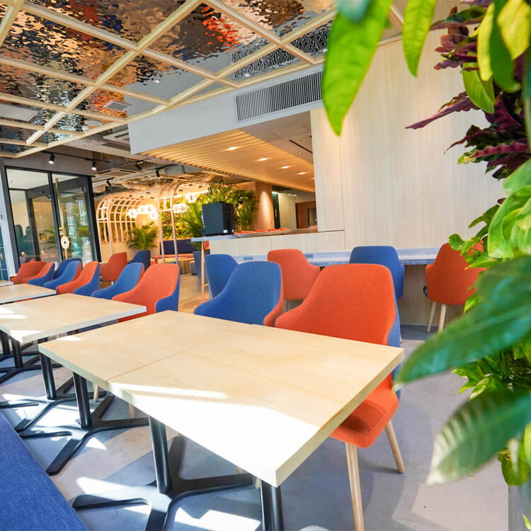 温かいおもてなしでお客様をお迎え！