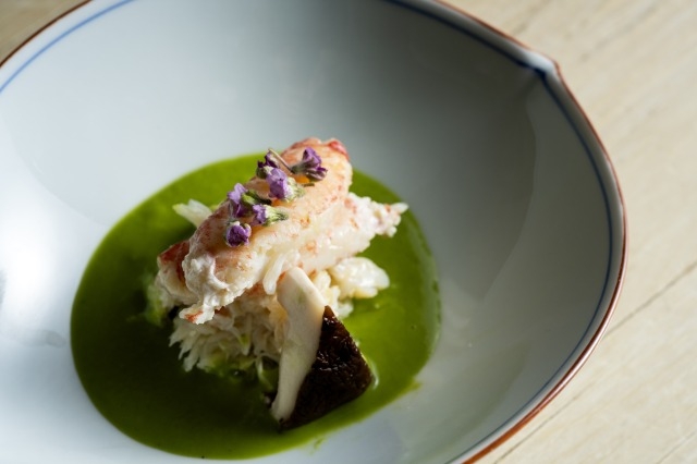 蟹を中心とした高級食材を扱えます☆