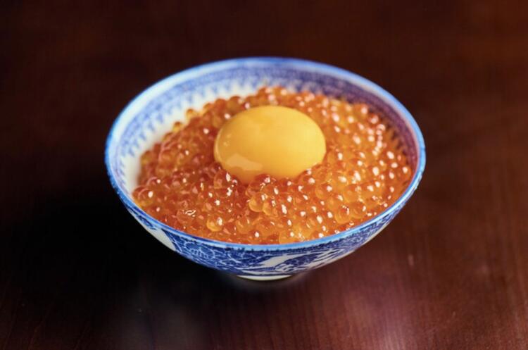 いくらごはん（シグニチャーメニュー）