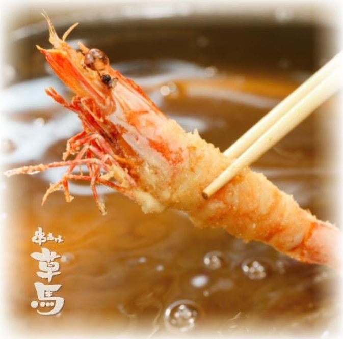 テーブル席、カウンター席をご用意