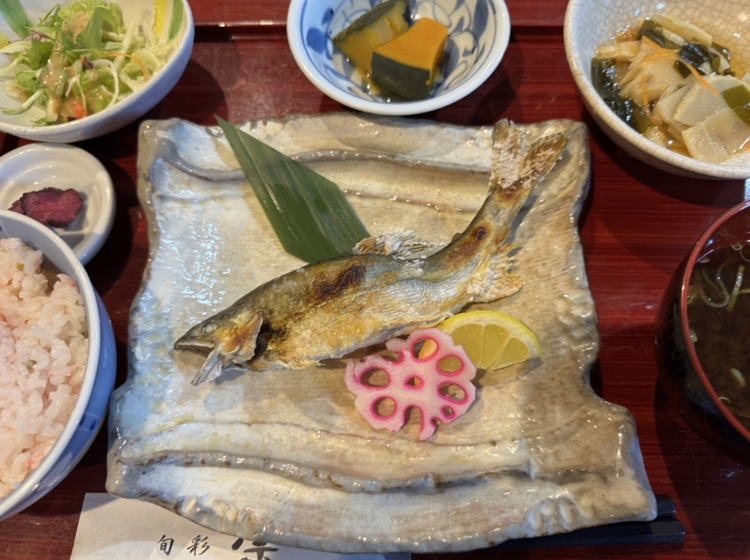 絶品まかないあり♪